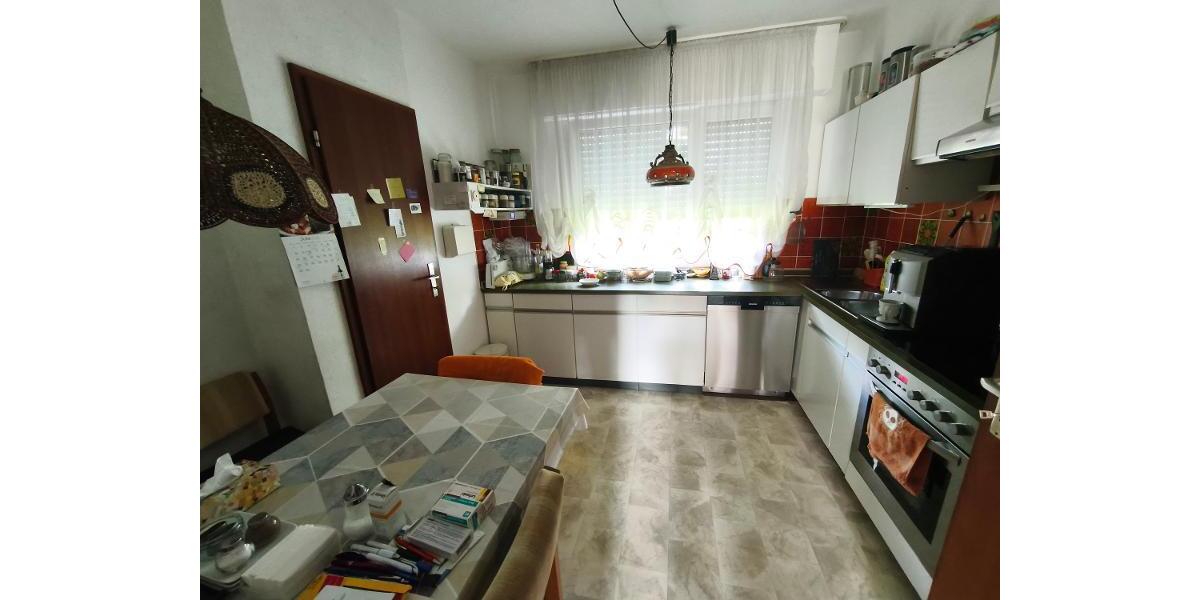 Einfamilienhaus mit Doppelgarage, Carport und großem Garten - Einfamilienhaus Weisendorf | Angebot:27651236