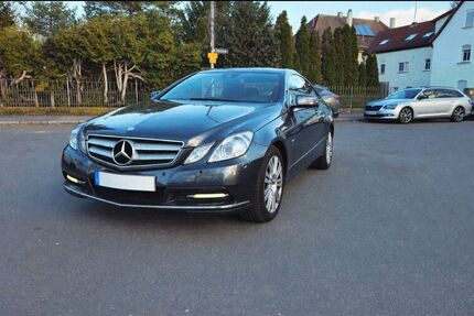 Mercedes-Benz E 200 163.000 km 10.500 &euro; Fürth 90766