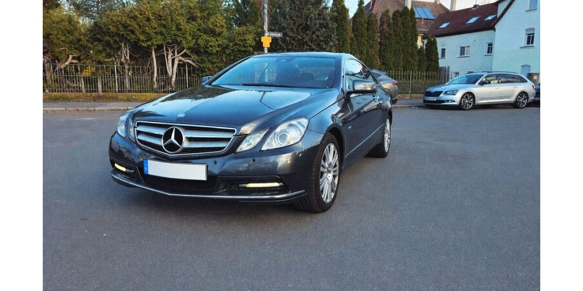 Mercedes-Benz E 200 163.000 km 10.500 &euro; Fürth 90766
