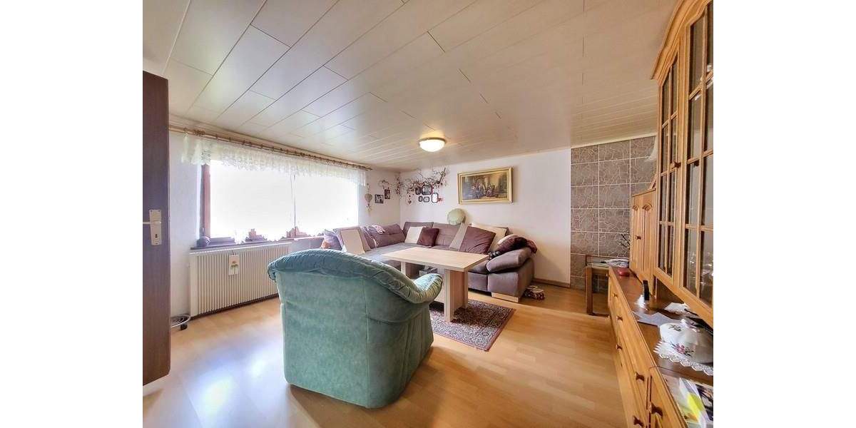 Mehrfamilienhaus, Wohnhaus Simmelsdorf Hüttenbach - 8 Zimmer, 107 m&sup2;, 208.000&euro; | Angebot:25699410