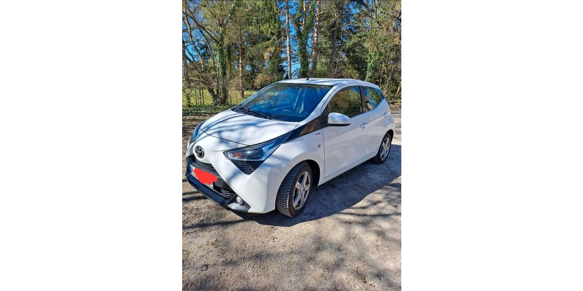 Toyota Aygo (X) 11.150 km 13.400 &euro; NÜRNBERG 90471