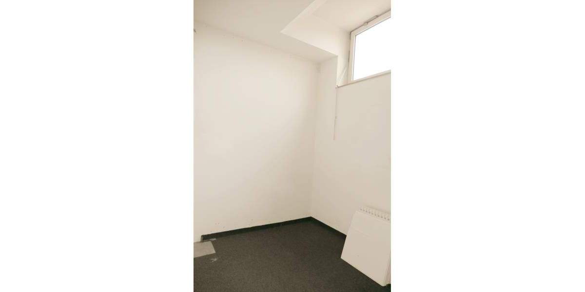 Gewerbeobjekt Nürnberg Marienberg - 5 Zimmer, 192 m&sup2;, 2.406&euro; | Angebot:25683958