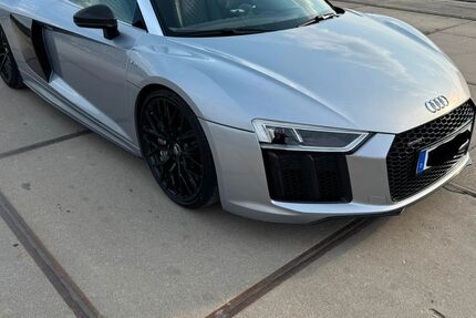 Audi R8 9.500 km 144.900 &euro; Rednitzhembach 91126