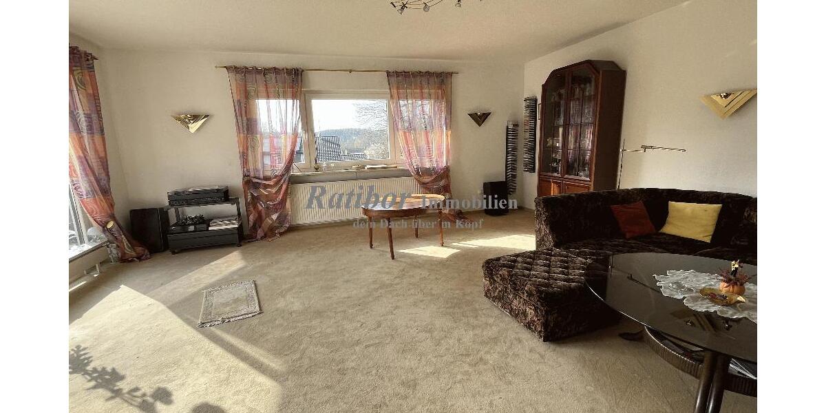 Sehr großzügiges und gepflegtes Einfamilienhaus mit Einliegerwohnung und Doppelgarage in Roth OT - Bungalow Roth Pfaffenhofen | Angebot:25634482