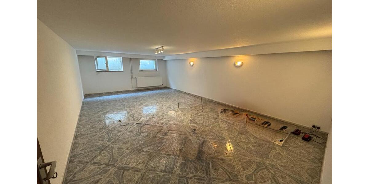 Einfamilienhaus Nürnberg Gaismannshof - 6 Zimmer, 143 m&sup2;, 2.000&euro; | Angebot:26594505