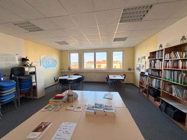 Gewerbeobjekt Fürth Südstadt - 5 Zimmer, 187 m&sup2;, 1.870&euro; | Angebot:25674928