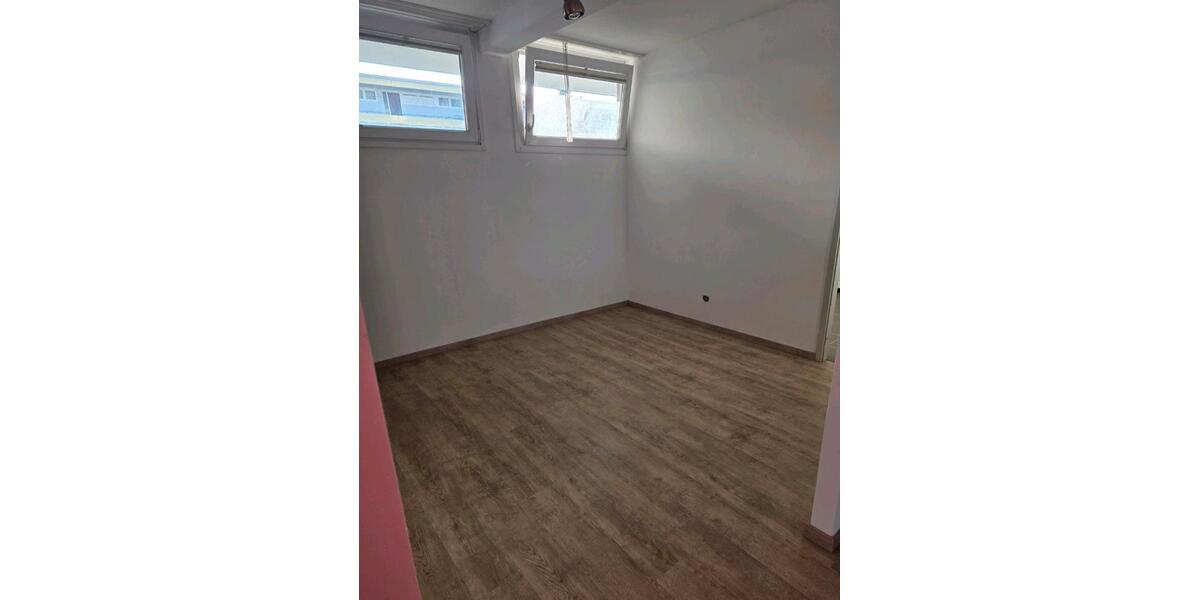 Etagenwohnung Erlangen Bruck - 2.5 Zimmer, 64 m&sup2;, 1.250&euro; | Angebot:27577716