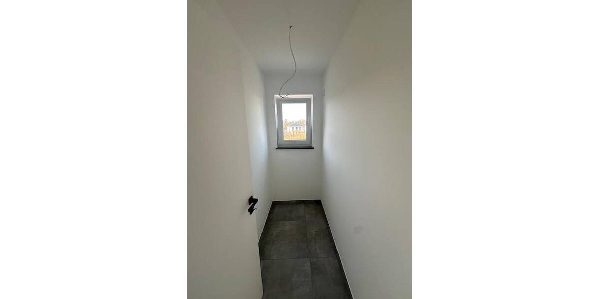 Etagenwohnung Fürth Stadeln - 3 Zimmer, 87 m&sup2;, 1.375&euro; | Angebot:25910341