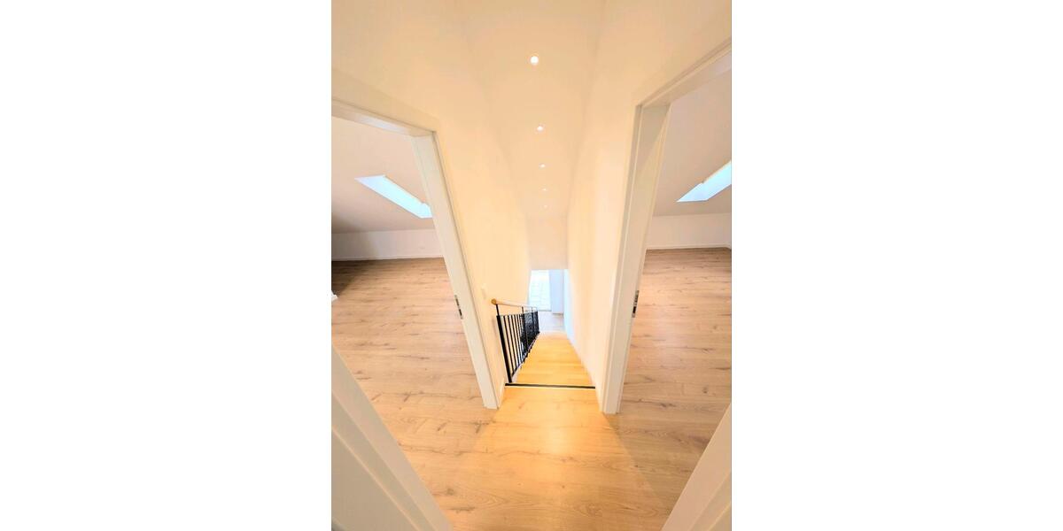 Maisonettenwohnung Zirndorf - 4 Zimmer, 107 m&sup2;, 1.980&euro; | Angebot:25964167