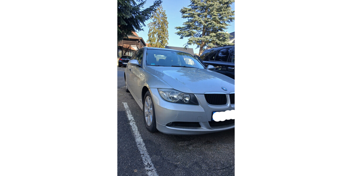BMW E90 214.000 km 2.800 &euro; Fürth 90744