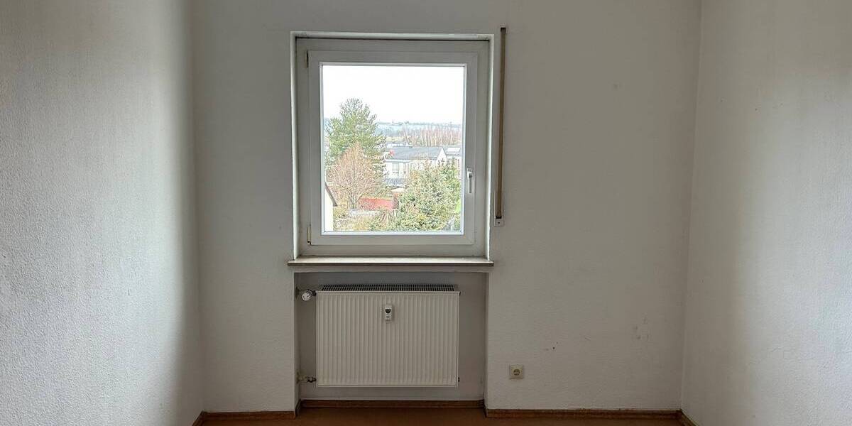Etagenwohnung Uttenreuth - 4 Zimmer, 96 m&sup2;, 325.000&euro; | Angebot:25671215