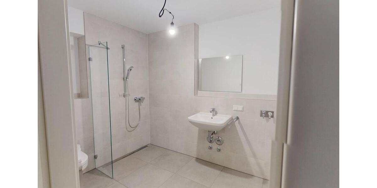 Etagenwohnung Nürnberg Gleißhammer - 3 Zimmer, 75 m&sup2;, 1.245&euro; | Angebot:26632541