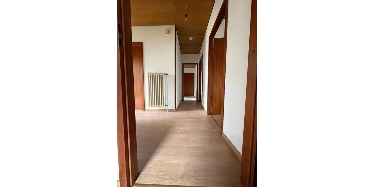 Bungalow Eckental - 3 Zimmer, 75 m&sup2;, 1.500&euro; | Angebot:27617151