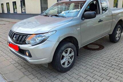 Mitsubishi L200 179.000 km 10.999 &euro; Nürnberg 90441