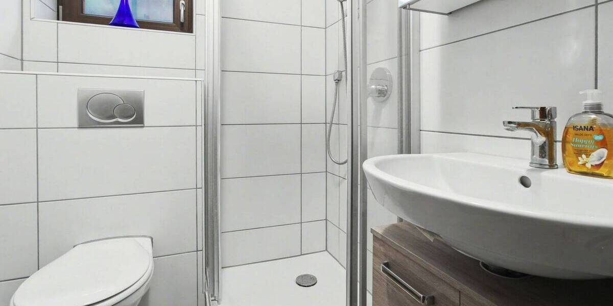 Einfamilienhaus Adelsdorf Aisch - 6 Zimmer, 182 m&sup2;, 589.000&euro; | Angebot:25744238