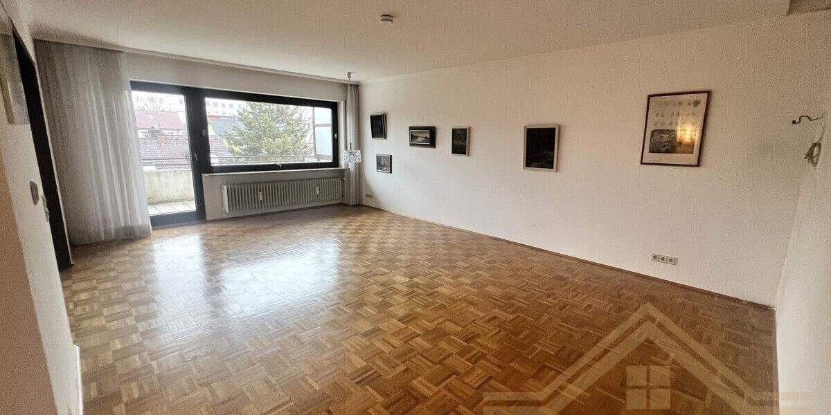 Etagenwohnung Erlangen Innenstadt - 5 Zimmer, 159 m&sup2;, 670.000&euro; | Angebot:25681396