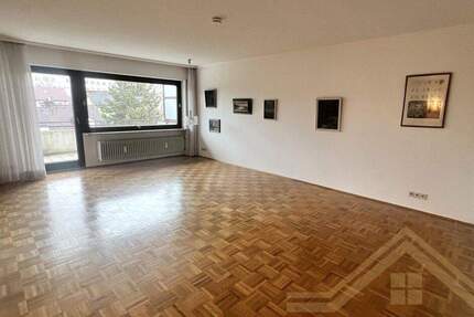 Wohnung Erlangen Innenstadt - 5 Zimmer, 159 m&sup2;, 670.000&euro; | Angebot:25681396