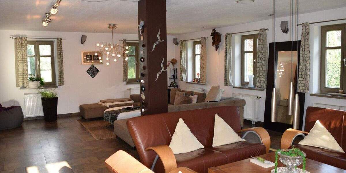 Einfamilienhaus Oberreichenbach - 1 Zimmer, 450 m&sup2;, 1.195.000&euro; | Angebot:25751713