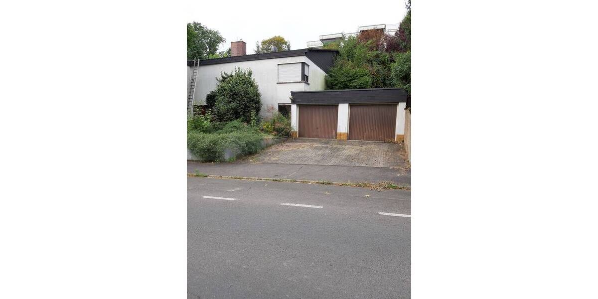 Einfamilienhaus Zirndorf Bronnamberg - 9 Zimmer, 160 m&sup2;, 500.000&euro; | Angebot:25662809