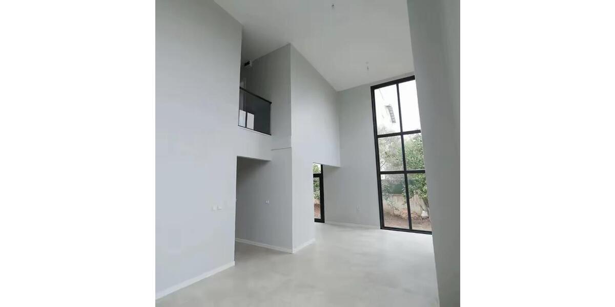 Einfamilienhaus Roth - 4 Zimmer, 215 m&sup2;, 228.000&euro; | Angebot:25903942