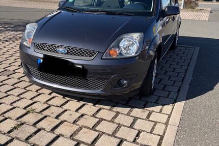Ford Fiesta 137.100 km 2.900 &euro; nürnberg 90473