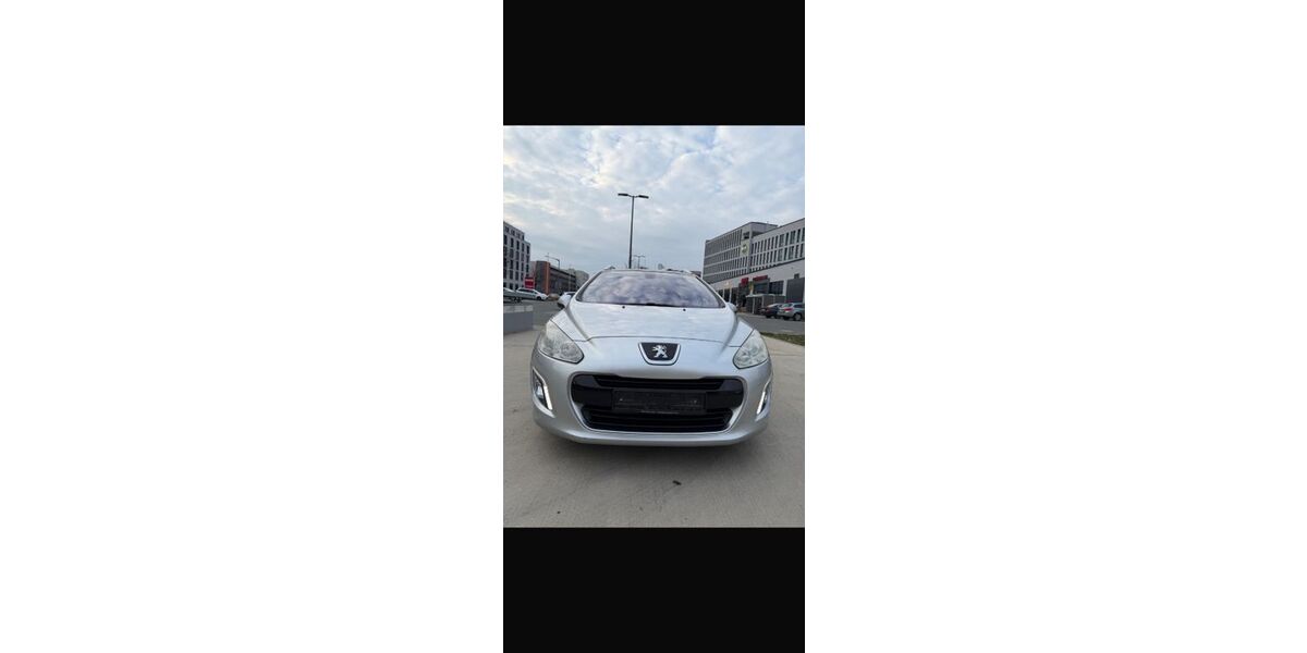 Peugeot 308 195.000 km 3.990 &euro; Nürnberg 90439