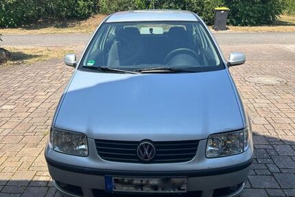 VW Polo 202.000 km 890 &euro; Wilhermsdorf 91452
