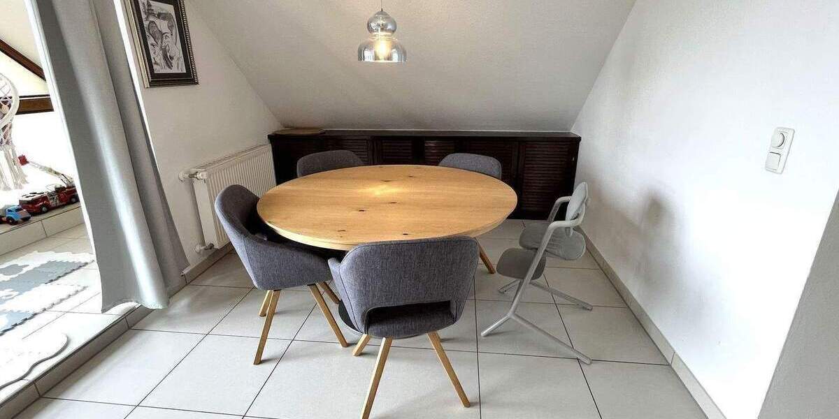 Etagenwohnung Weißenohe - 3 Zimmer, 120 m&sup2;, 395.000&euro; | Angebot:25728440