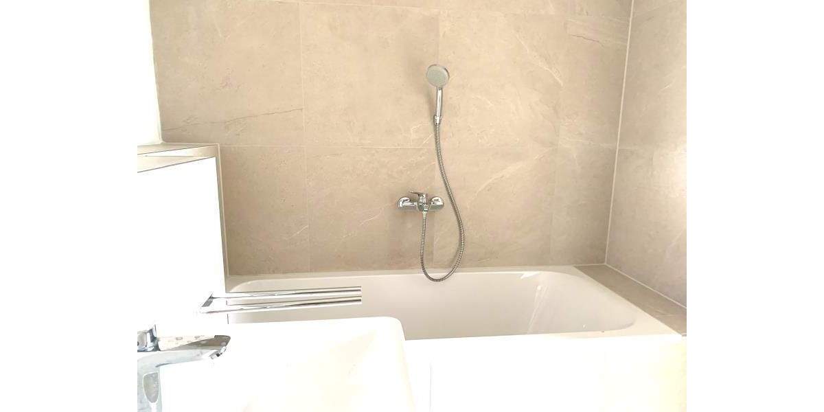 Etagenwohnung Nürnberg St Leonhard - 3 Zimmer, 130 m&sup2;, 1.825&euro; | Angebot:25683954