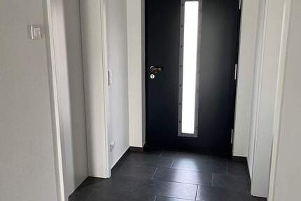 Haus Markt Erlbach Eschenbach - 5 Zimmer, 121 m&sup2;, 1.690&euro; | Angebot:25666569