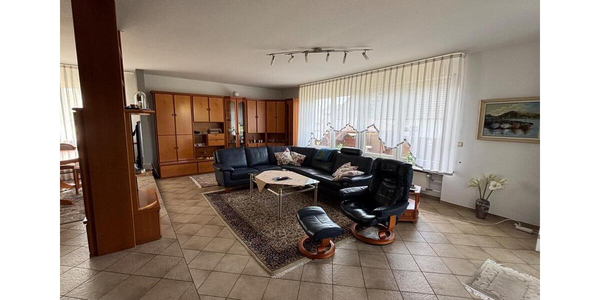 Bungalow Herzogenaurach - 8 Zimmer, 208 m&sup2;, 729.000&euro; | Angebot:26994229