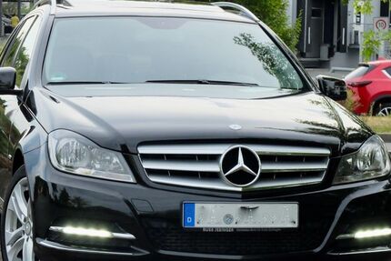 Mercedes-Benz C 180 227.800 km 8.790 &euro; Fürth 90765