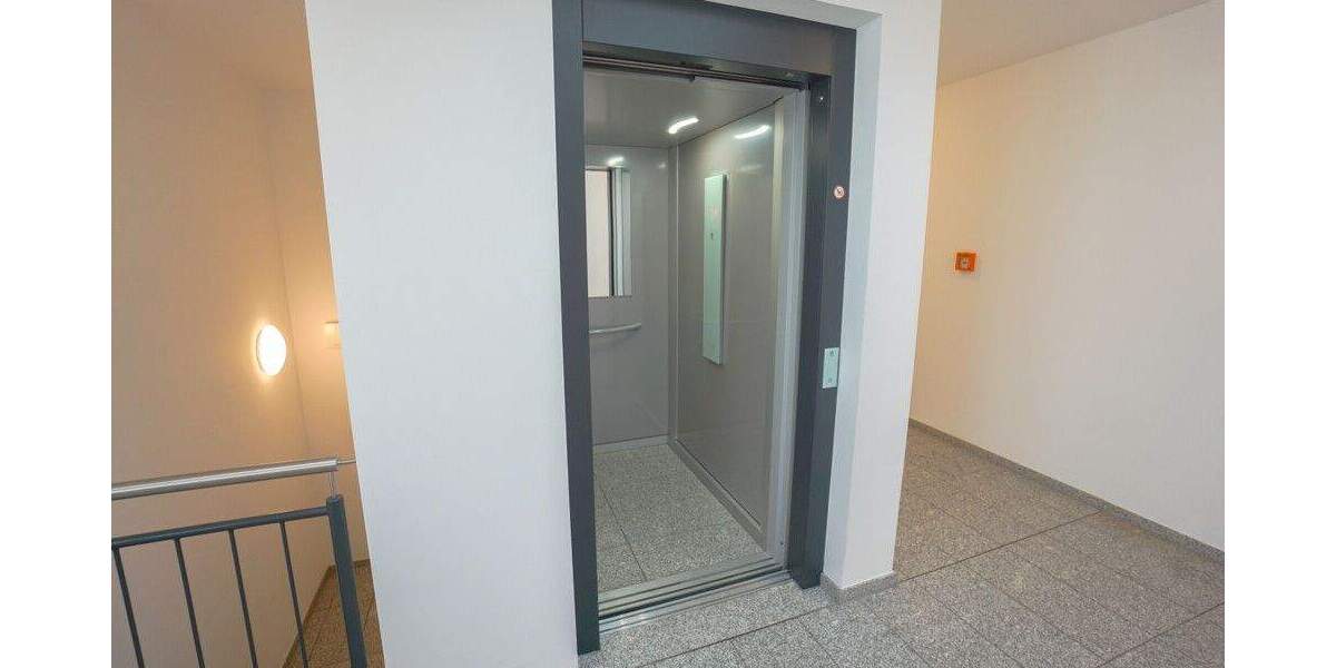 Etagenwohnung Nürnberg Gaismannshof - 3 Zimmer, 70 m&sup2;, 1.112&euro; | Angebot:25672894