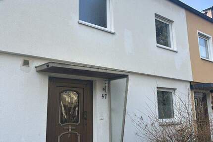 Haus Nürnberg Eibach - 4 Zimmer, 1.600&euro; | Angebot:25899875