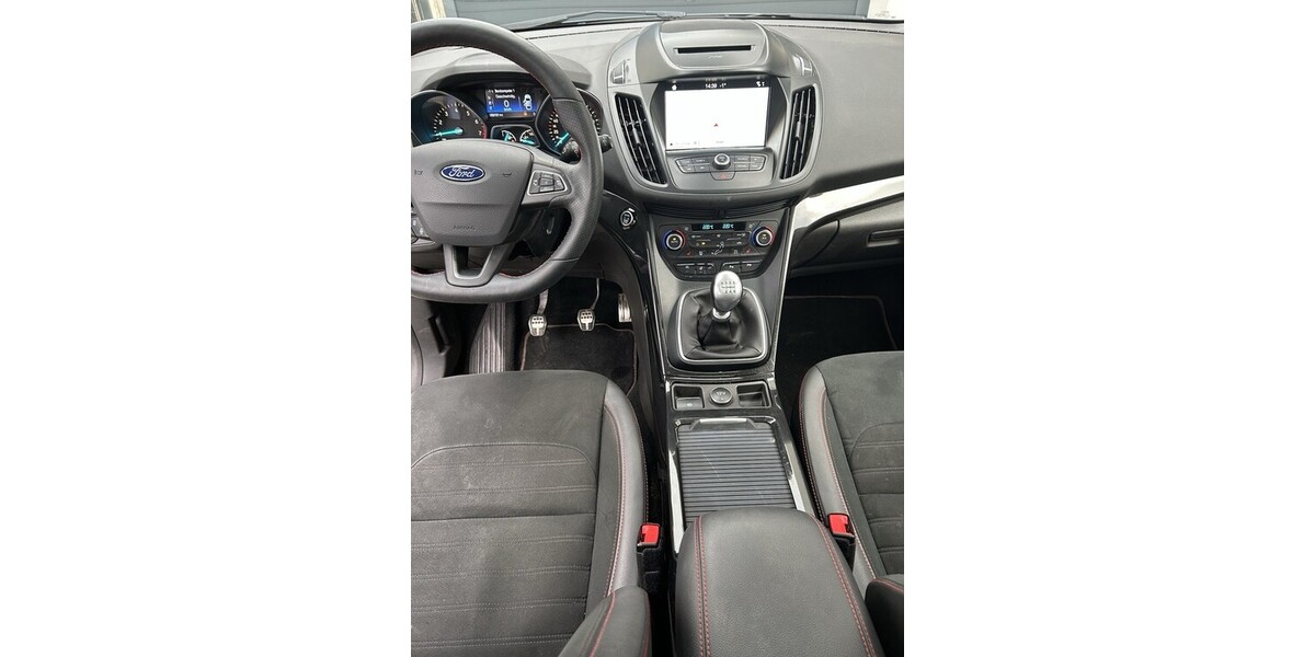 Ford Kuga 70.000 km 15.900 &euro; Zirndorf 90513