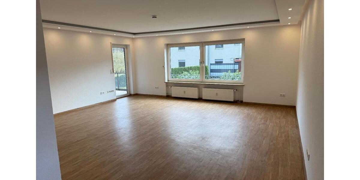 Mehrfamilienhaus, Wohnhaus Eckental - 4.5 Zimmer, 136 m&sup2;, 1.090&euro; | Angebot:26614466