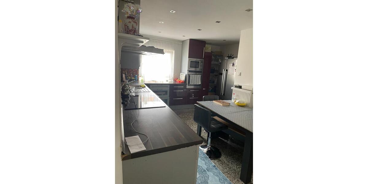 Etagenwohnung Nürnberg Schnepfenreuth - 3 Zimmer, 100 m&sup2;, 1.500&euro; | Angebot:25876481