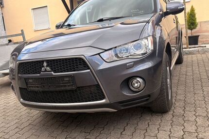 Mitsubishi Outlander 202.028 km 4.678 &euro; Erlangen 91056