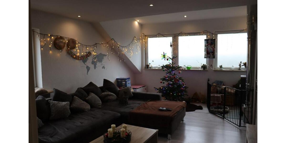 Dachgeschoßwohnung Roth - 3.5 Zimmer, 82 m&sup2;, 199.000&euro; | Angebot:25162874