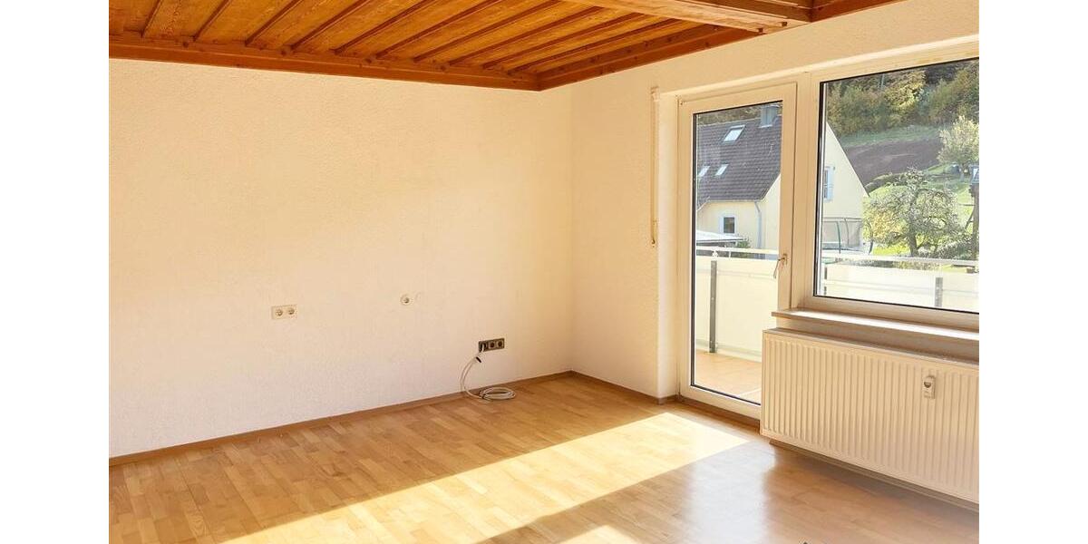 Etagenwohnung Diespeck - 3 Zimmer, 96 m&sup2;, 799&euro; | Angebot:25975627