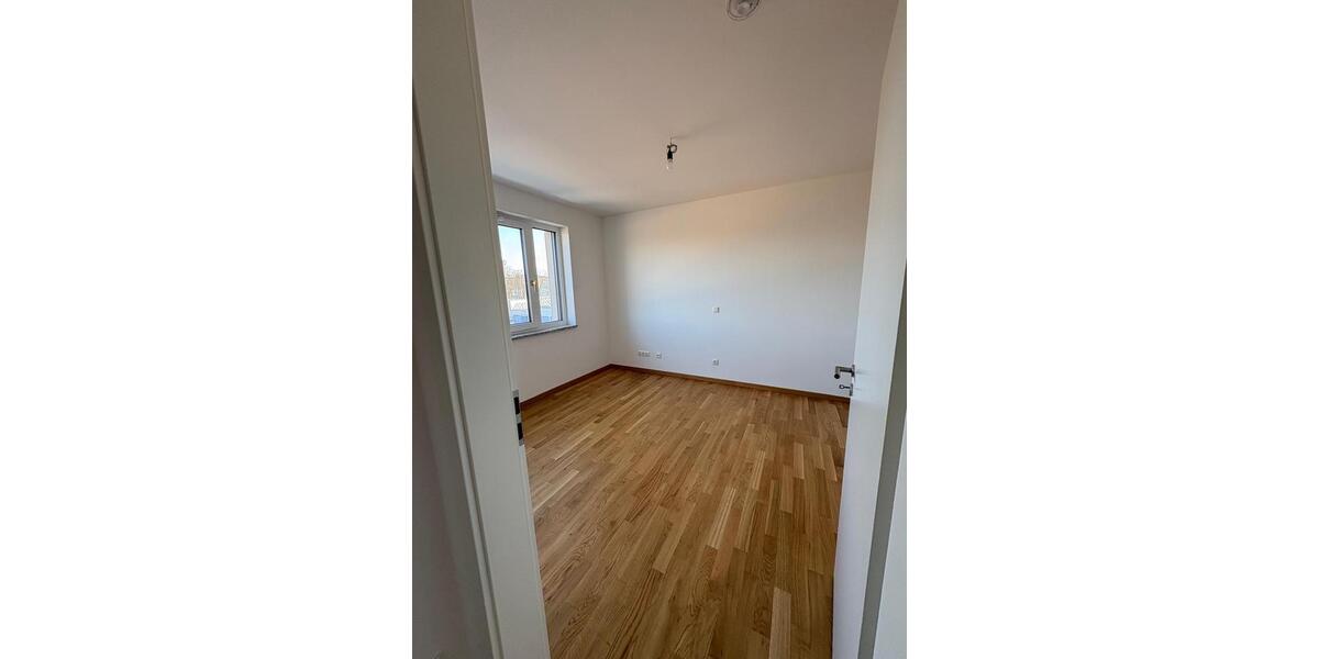 Etagenwohnung Nürnberg Eberhardshof - 3 Zimmer, 86 m&sup2;, 1.350&euro; | Angebot:25830948