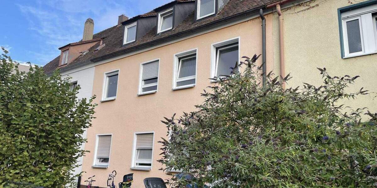 Mehrfamilienhaus, Wohnhaus Nürnberg Röthenbach b Schweinau - 9 Zimmer, 176 m&sup2;, 669.000&euro; | Angebot:25727086