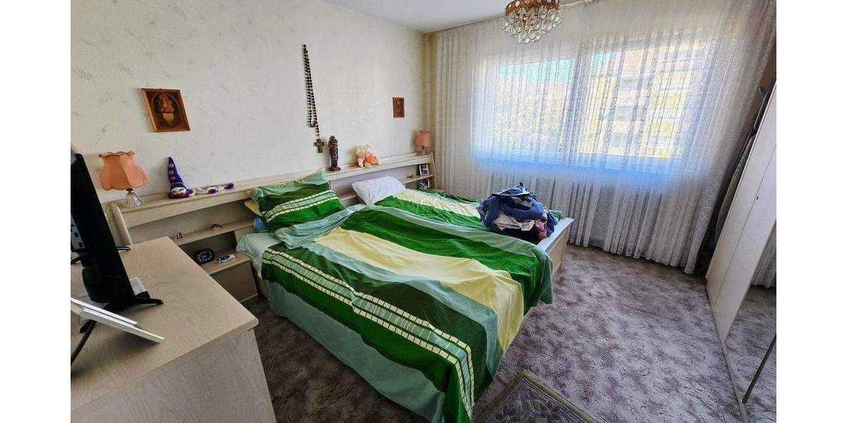 Etagenwohnung Nürnberg Steinbühl - 2 Zimmer, 67 m&sup2;, 229.000&euro; | Angebot:25731701