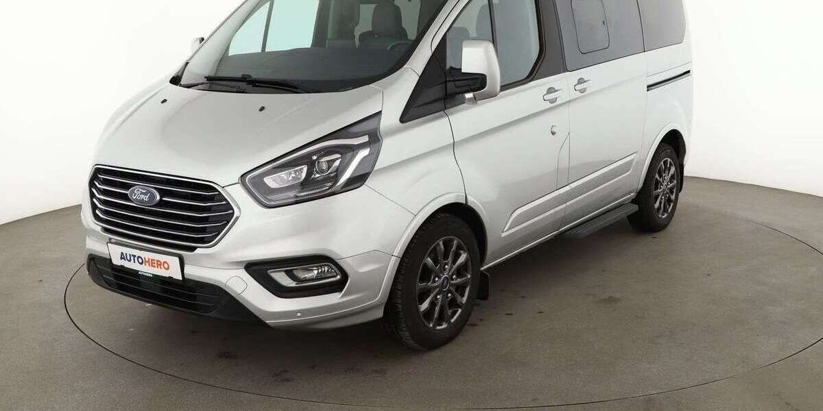 Ford Tourneo Custom 49.684 km 33.070 &euro; Nürnberg 90441