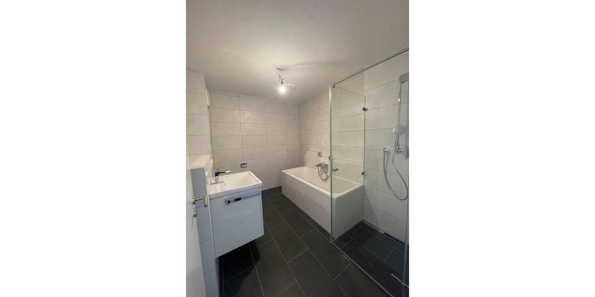 Etagenwohnung Erlangen Dechsendorf - 3 Zimmer, 76 m&sup2;, 1.265&euro; | Angebot:25688808