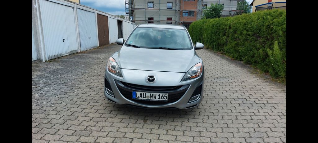 Mazda 3 80.000 km 7.399 &euro; Lauf 91207