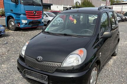Toyota Yaris 94.000 km 1.600 &euro; Fürth 90763