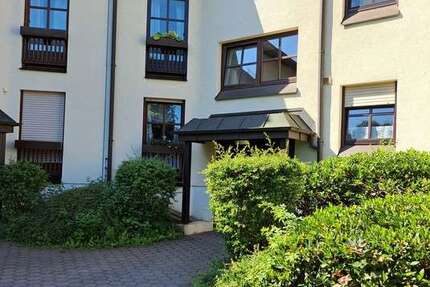 Wohnung Buckenhof - 4 Zimmer, 93 m&sup2;, 1.250&euro; | Angebot:25925100