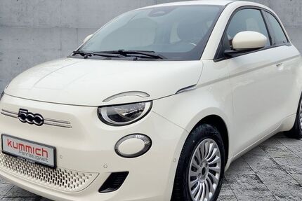 Fiat 500e 35.242 km 19.780 &euro; Fürth 90763
