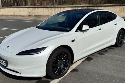 Tesla Model 3 13.000 km 39.000 &euro; Nürnberg 90471